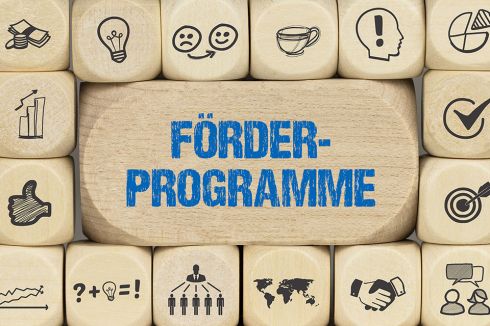 © magele-picture - stock.adobe.com Foto: Schriftzug Förderprogramm